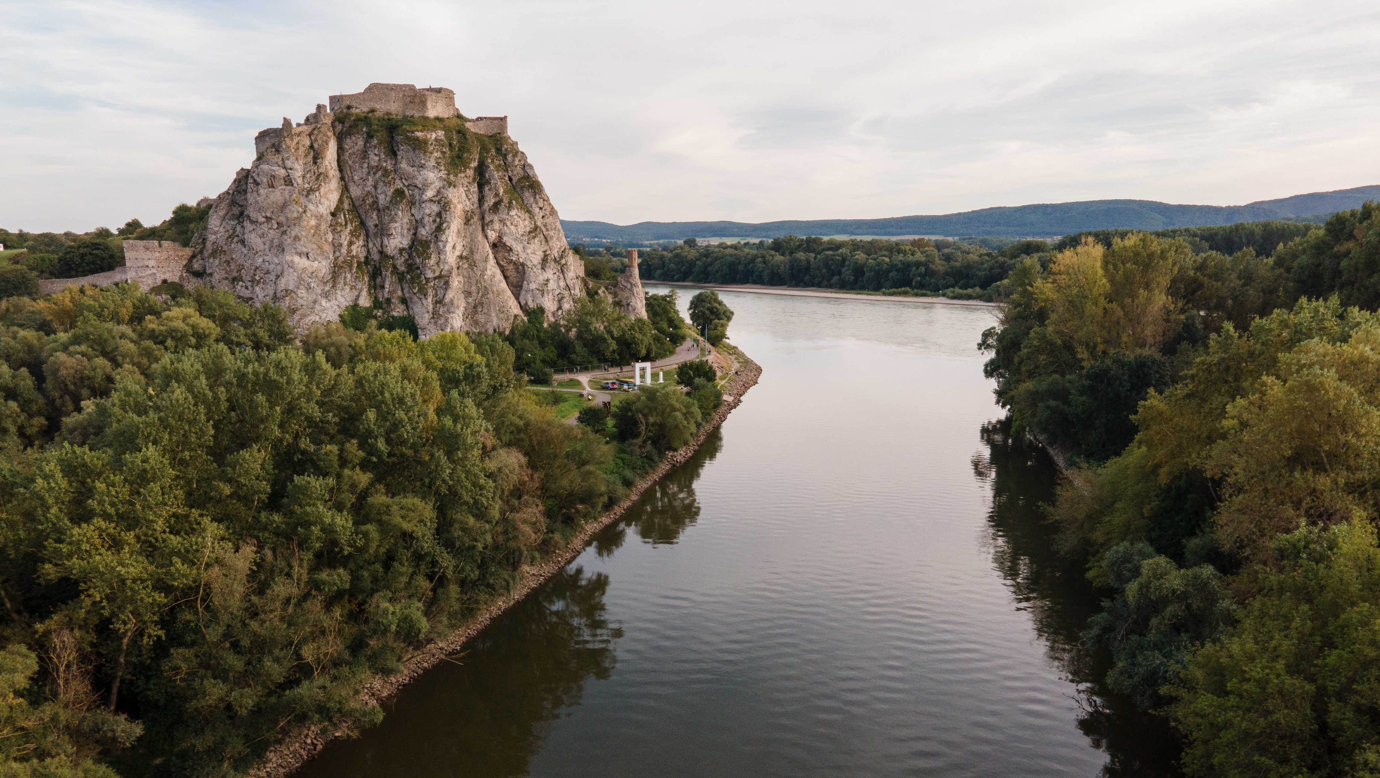 Burg Devín (Theben) Grenzüberschreitendes Kulturerlebnis